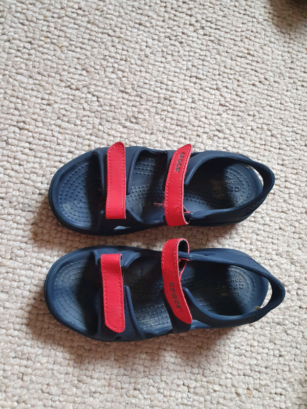 does ross have crocs